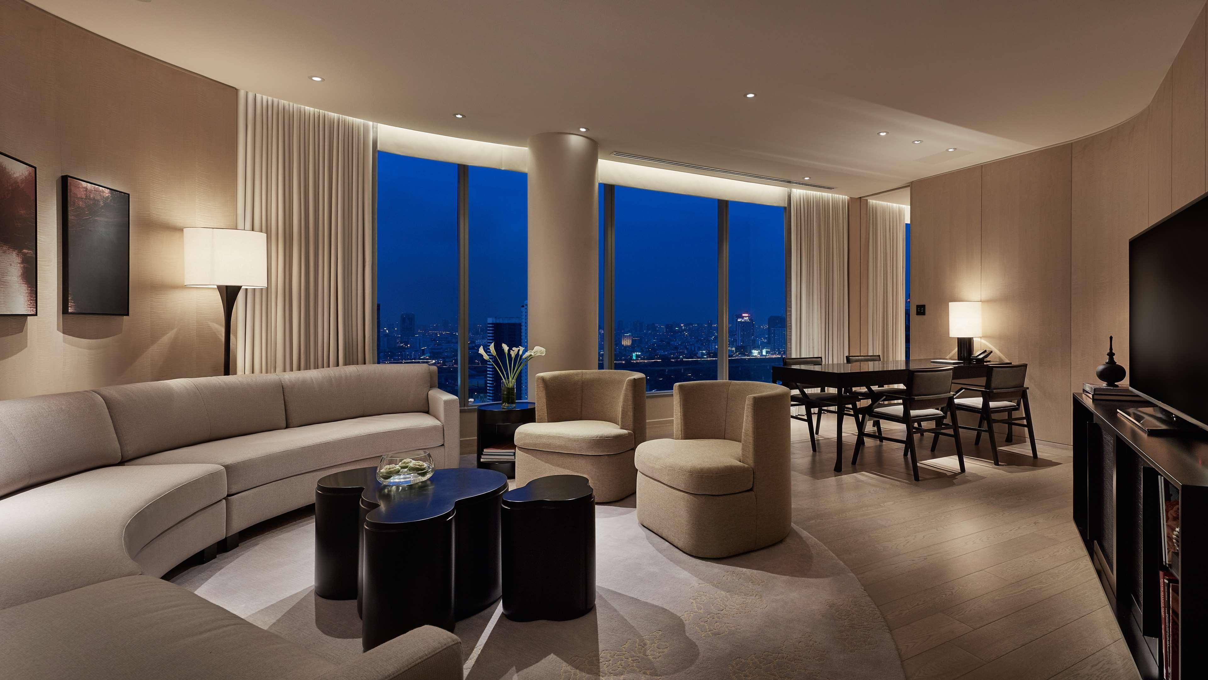 Khách sạn Park Hyatt 5*